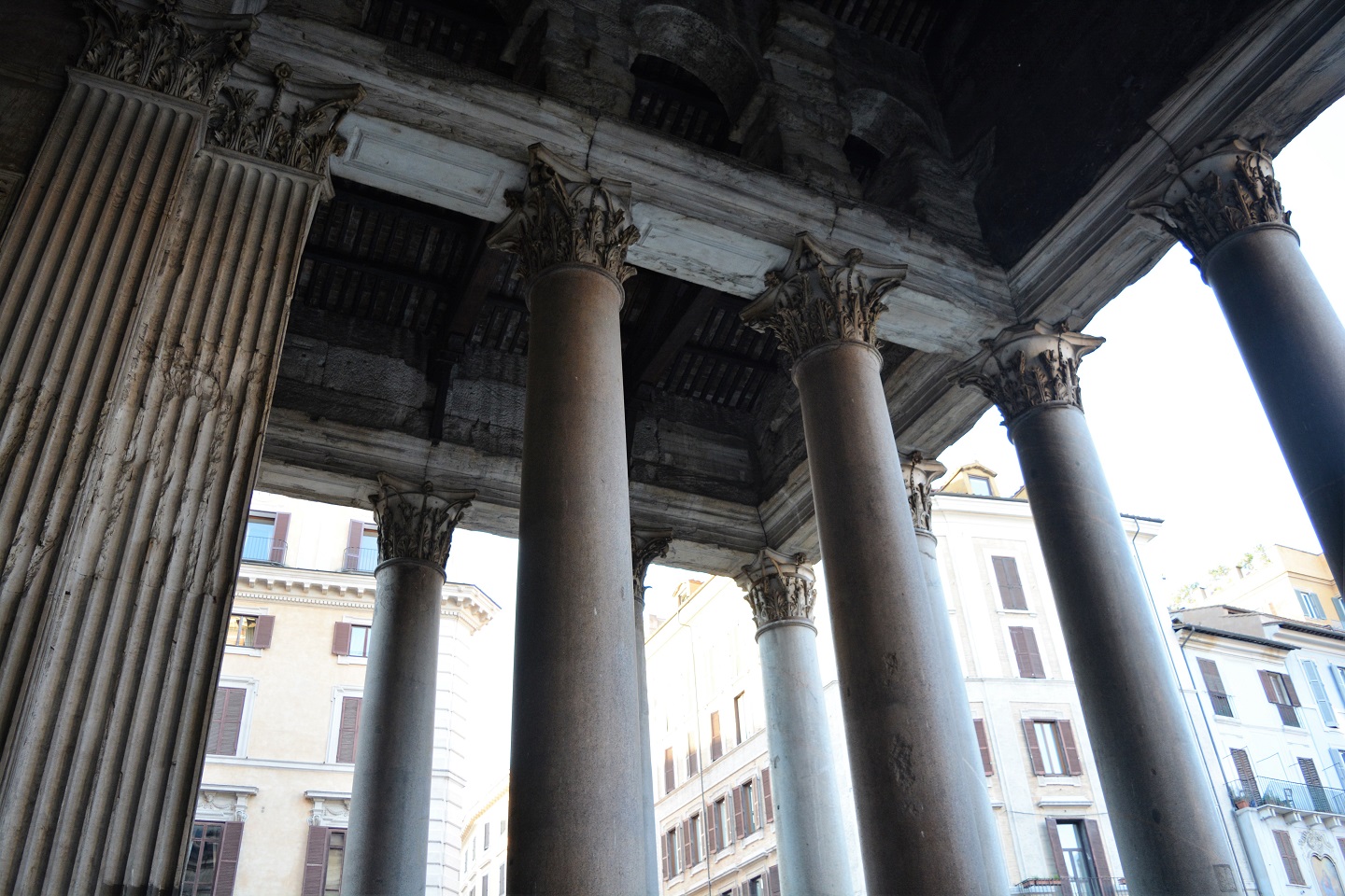 colonna pantheon