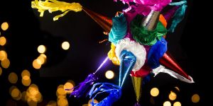 Conoce el significado espiritual de las piñatas mexicanas