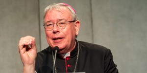 &#8220;Somos una periferia de la Iglesia&#8221;. Entrevista con el cardenal que recibirá al Papa en Luxemburgo