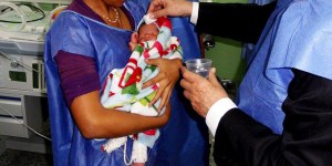 Bautismo de emergencia, ¿qué es y cómo se hace?