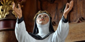 Oración de santa Catalina de Siena para rezar por el Papa y la Iglesia