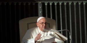Audiencia general: «Evangelizando somos evangelizados»