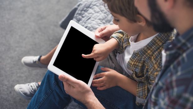 uso de pantallas con los hijos