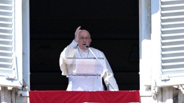 Anioł Pański z papieżem Franciszkiem II niedziela Wielkiego Postu