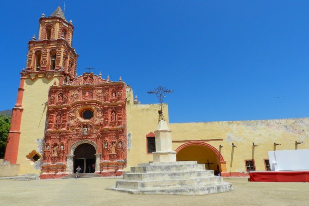 Mision de landa en la sierra gorda de querétaro, fundada por junípero serra
