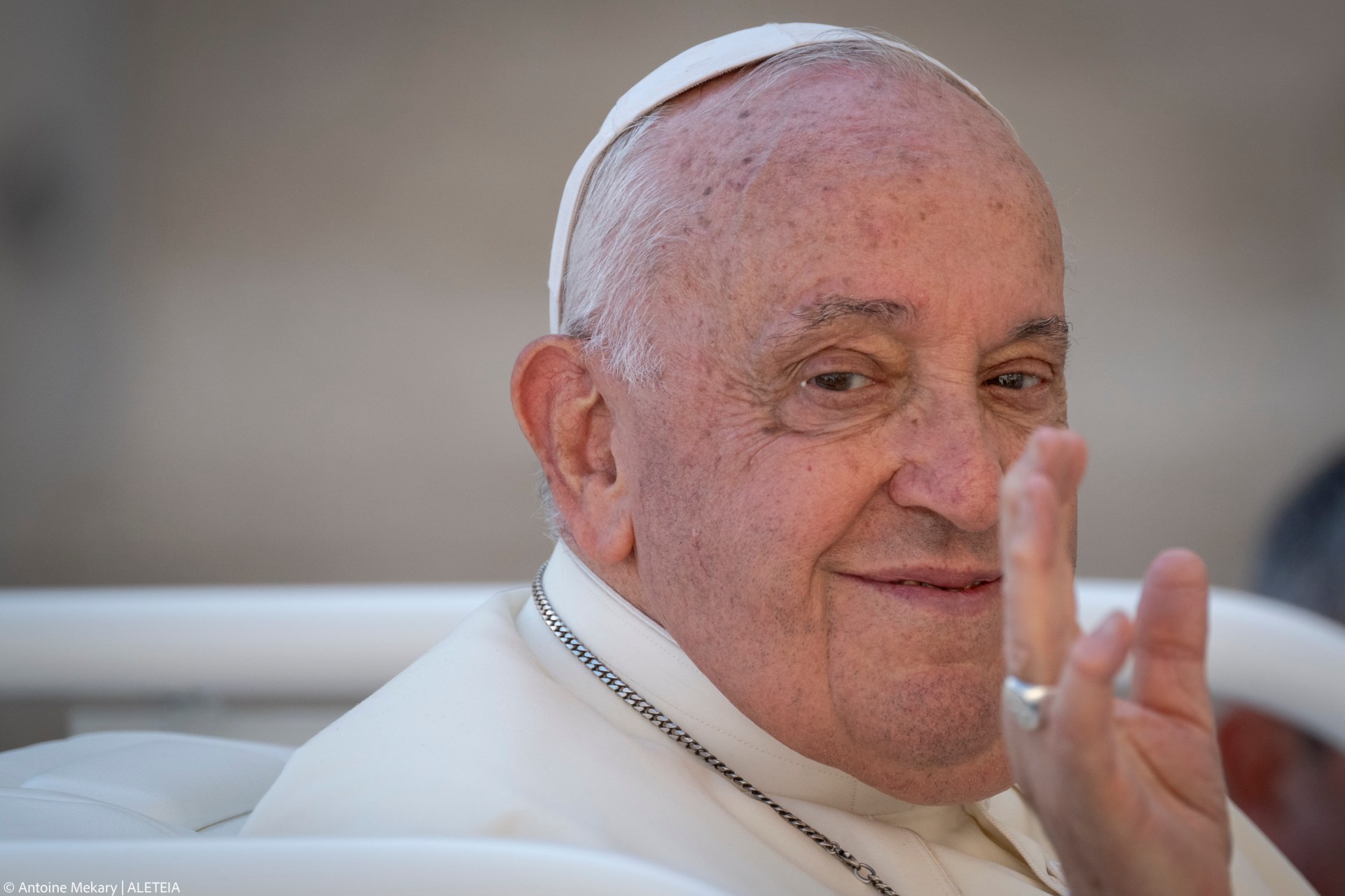 Pope Francis leaves after the weekly general audience on September 25, 2024 at St Peter's square in The Vatican.