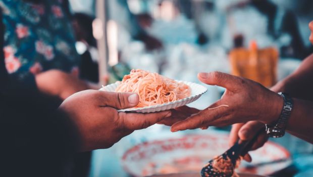Caridad o empatía