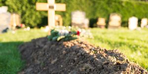 ¿Por qué sepultamos el cuerpo de nuestros difuntos?