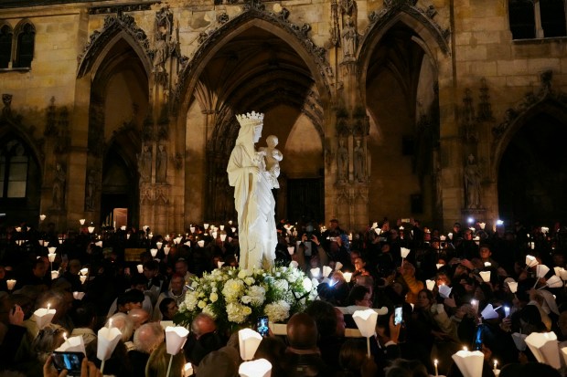 The-Virgin-of-Paris-Notre-Dame-de-Paris-Cathedral